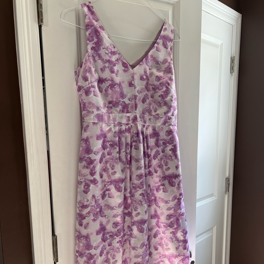 Merona size 6 dress - lightly lined under arm zip and clip.